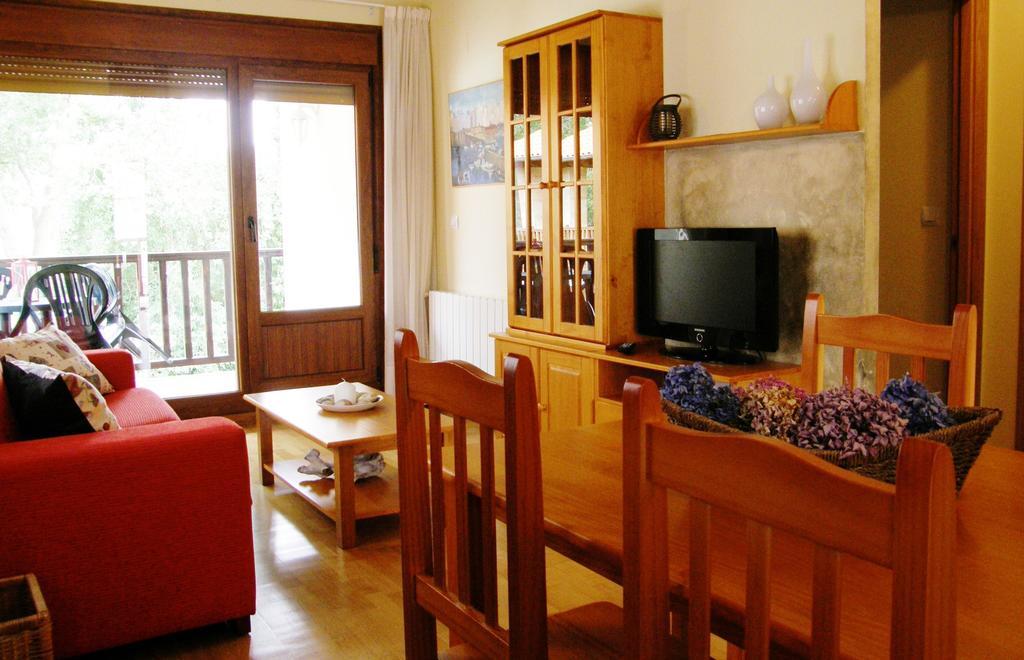 Apartamentos Rurales La Fuente Pesués المظهر الخارجي الصورة